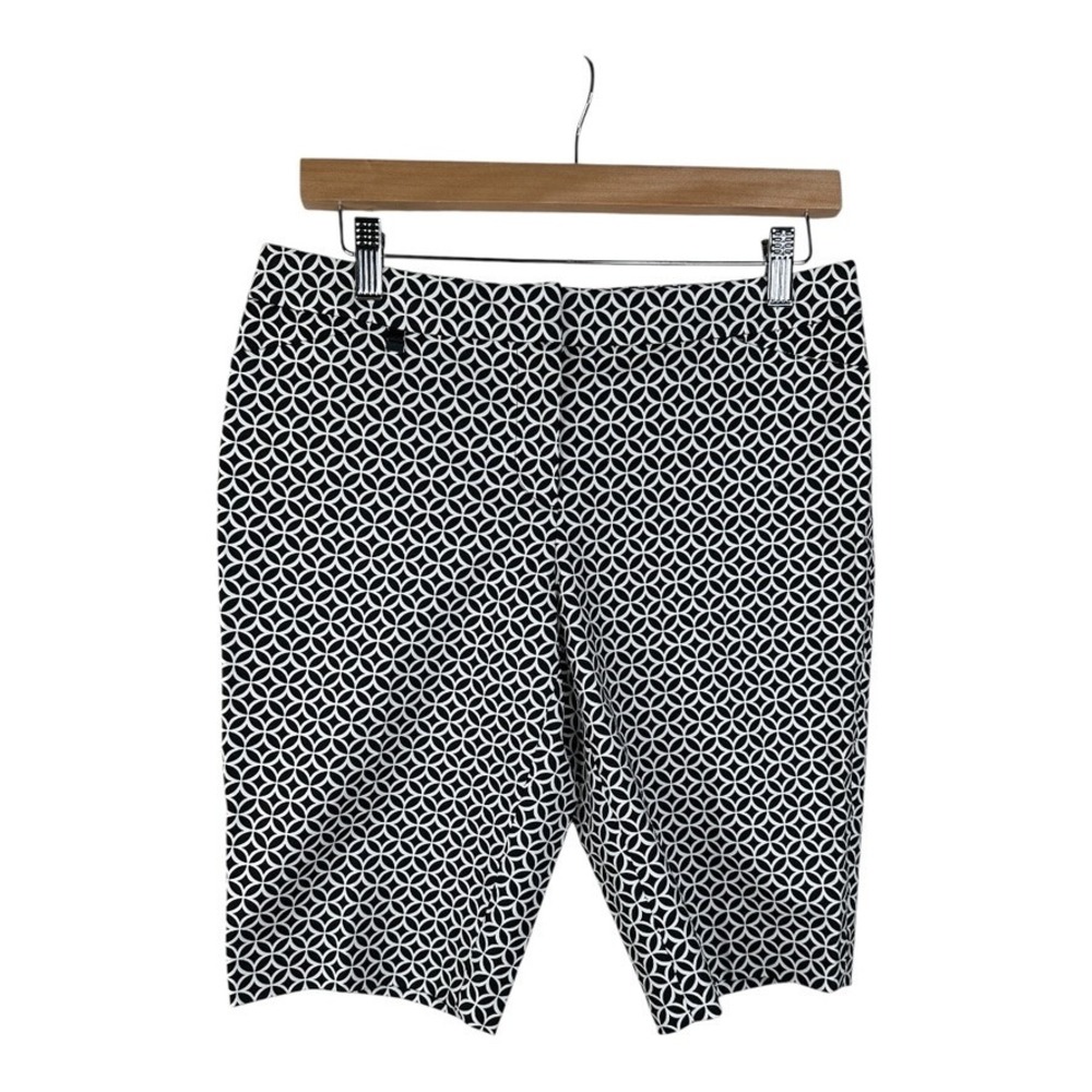 NWT White House Black Market Women's Bermuda Shorts Geometric Black White SIze 2